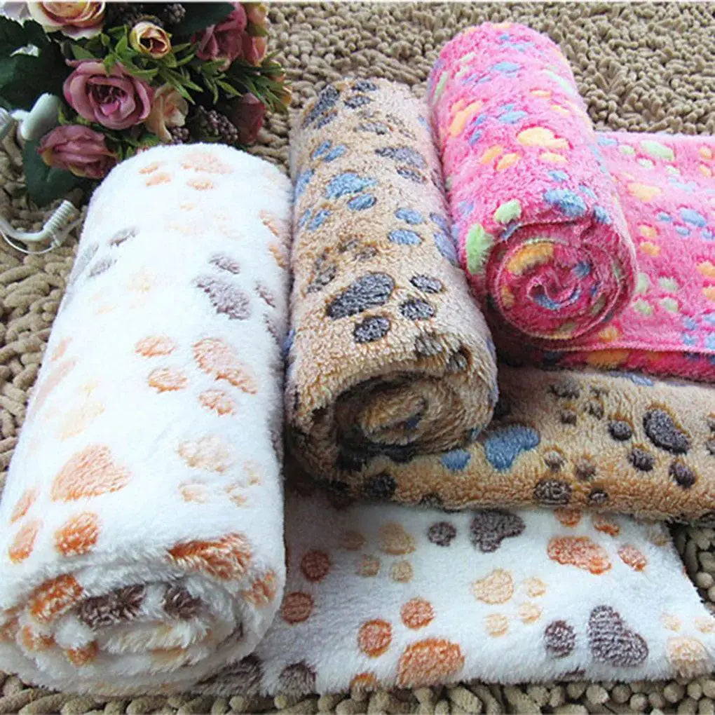 Cozy Pet Fleece Blanket For Dogs And Cats Winter Comfort Mat