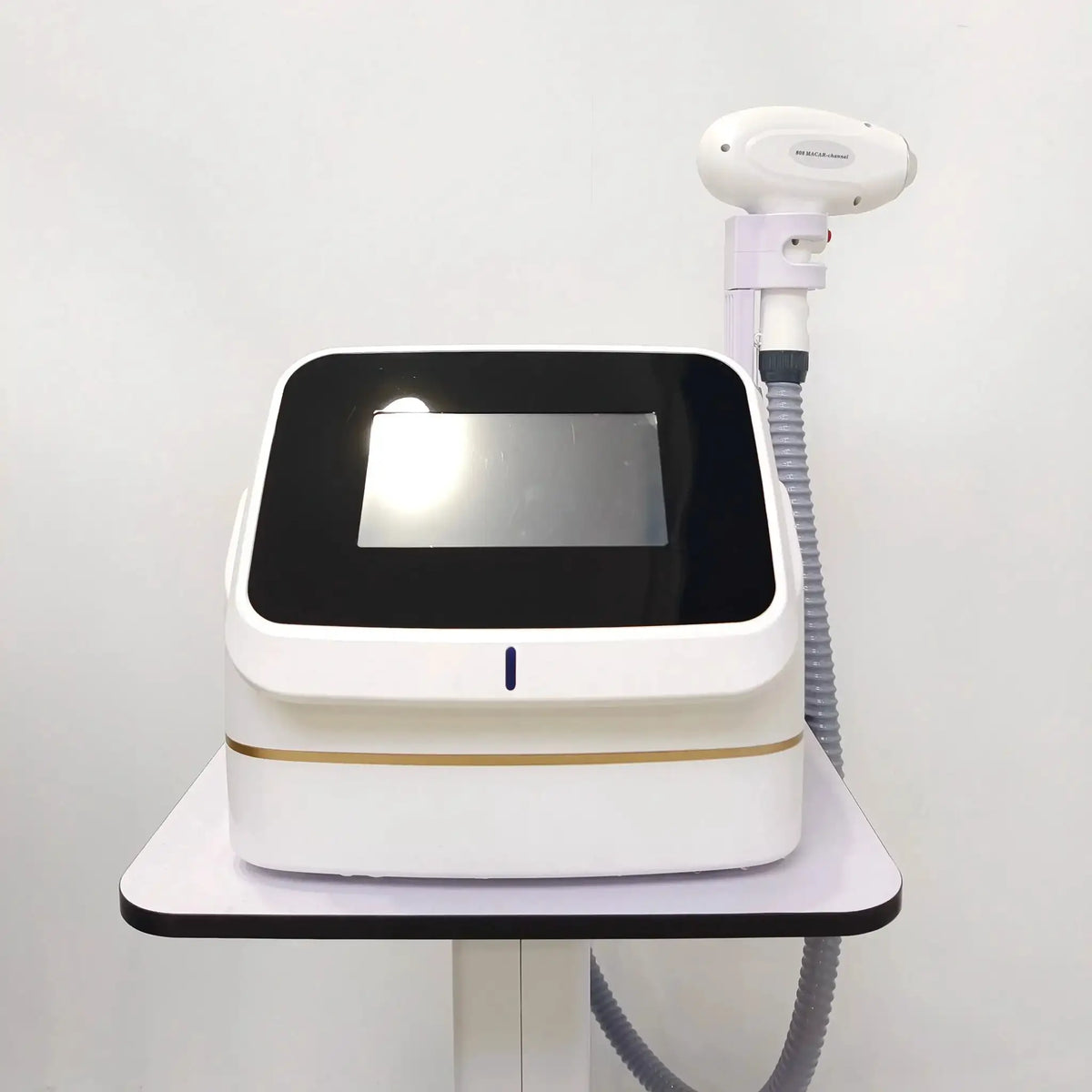Professional Mini Diode Ice Titanium Laser Hair Removal Machine 808nm 6000w Painless Permanent CE External Water Tank Design