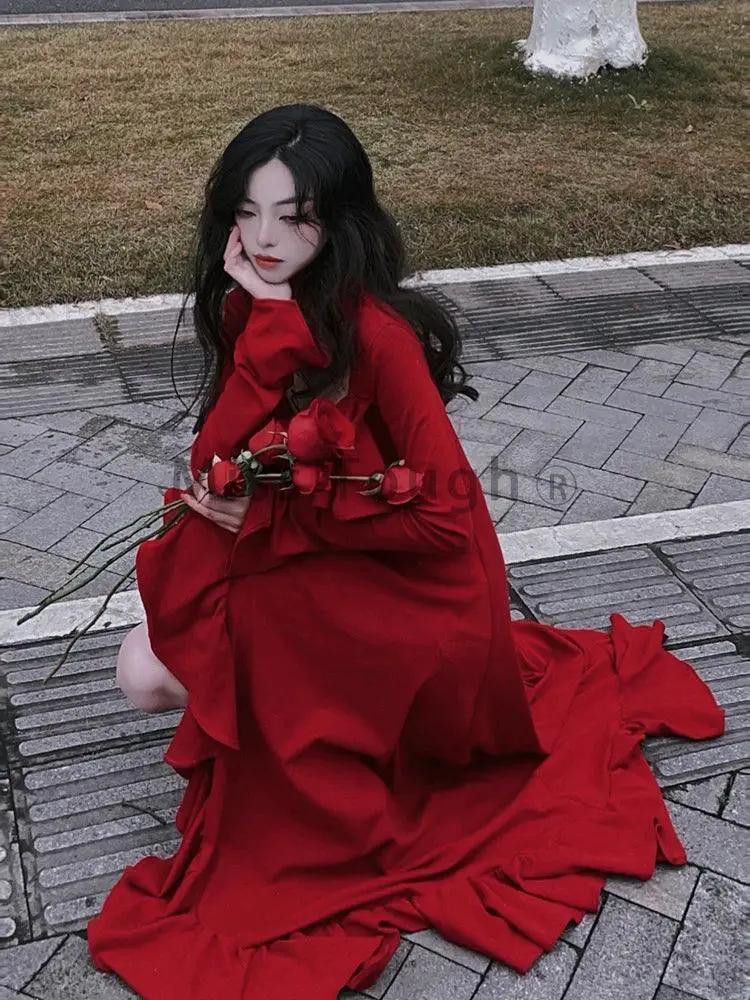 Autumn Red Vintage Dress With Designer Flare Sleeve Style