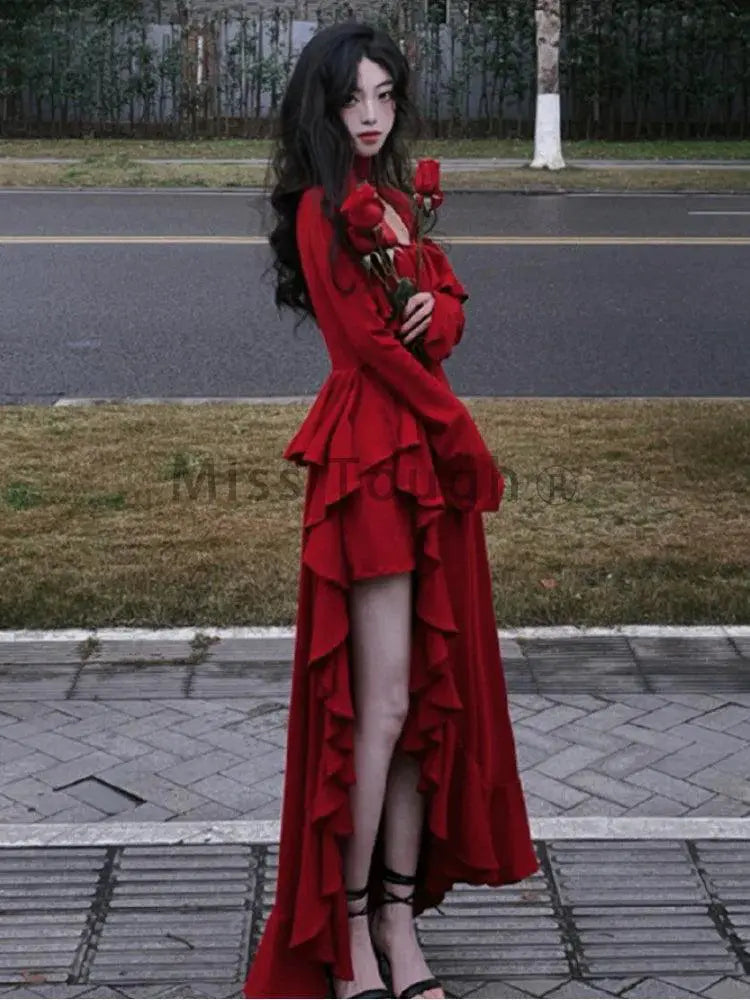 Autumn Red Vintage Dress With Designer Flare Sleeve Style