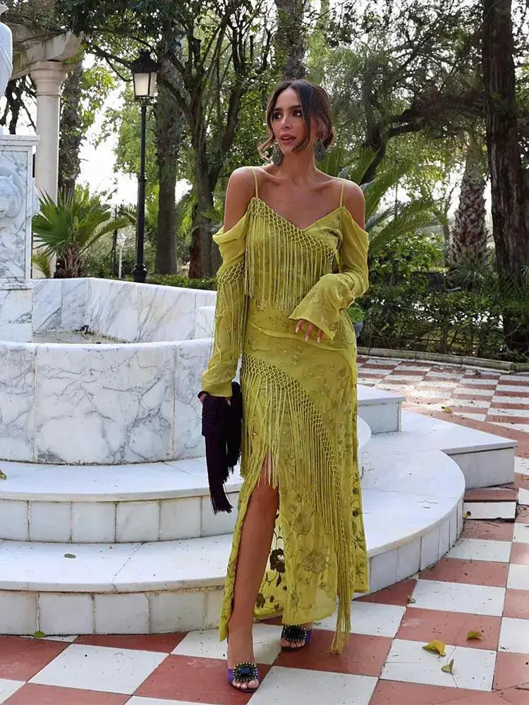 Boho Chic Embroidered Maxi Dress Elegant Split Back Style