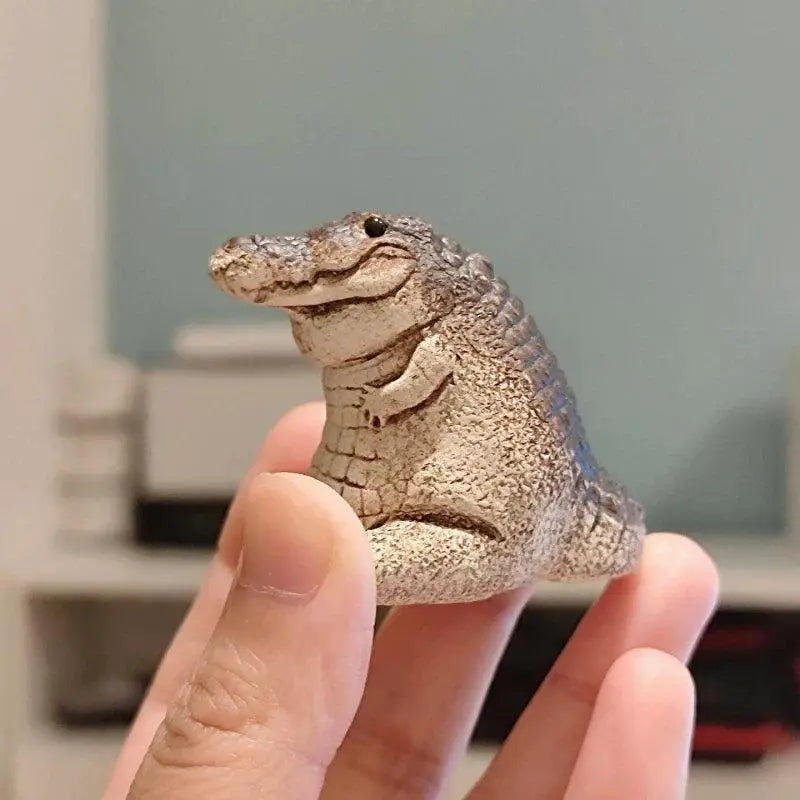 Boutique Purple Sand Crocodile Tea Pet Handmade Ornament