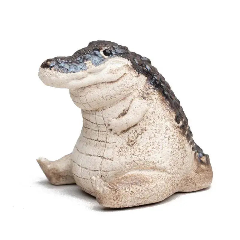Boutique Purple Sand Crocodile Tea Pet Handmade Ornament