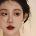 Chameleon Glitter Eyeliner & Eyeshadow All-Day Glamorous Makeup