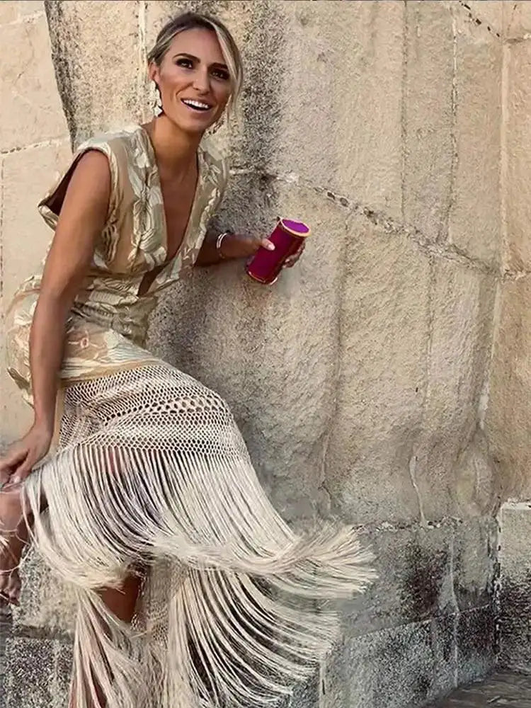 Chic V Neck Tassels Long Sleeveless Dress Elegant Gown