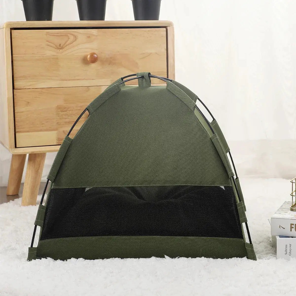 Cozy Cat Tent Bed With Warm Accessories For Feline Comfort