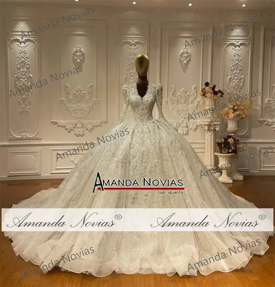 Customized Lace Bridal Dress With V Neckline Real Photo Amanda Novias
