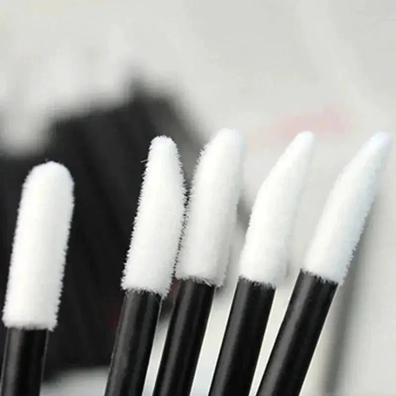 Disposable Lip And Eyelash Brushes For Pro Makeup Kit