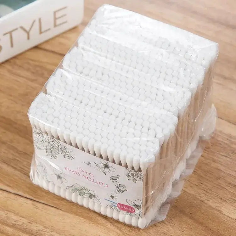 Eco - Friendly Wooden Cotton Swabs for Makeup and Crafts