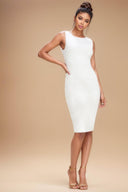 Elegance Steel Ring Bodycon Dress: Modern Sophistication Now