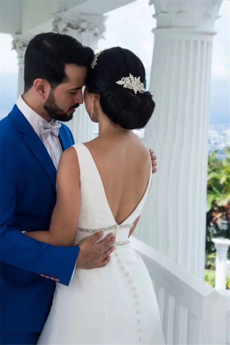 Elegant Beaded Spaghetti Strap Mermaid Bridal Dress Glam V Neck And Backless