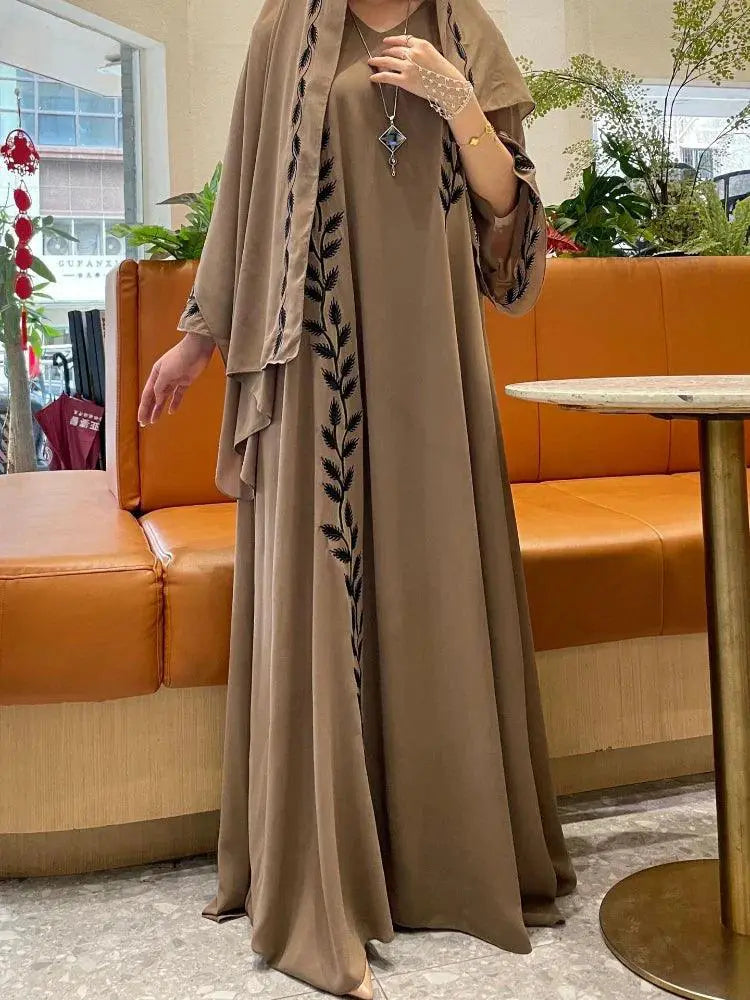 Dubai Style Abaya Dress With Exquisite Embroidery For Eid