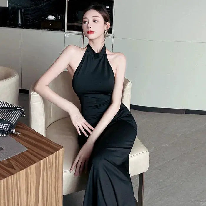 Elegant Halter Dress for Formal Fall Event Attire Collection