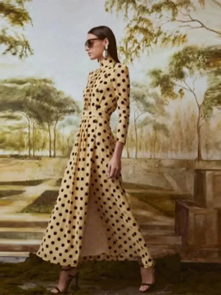 Elegant Polka Dot Maxi Dress Versatile Everyday Staple