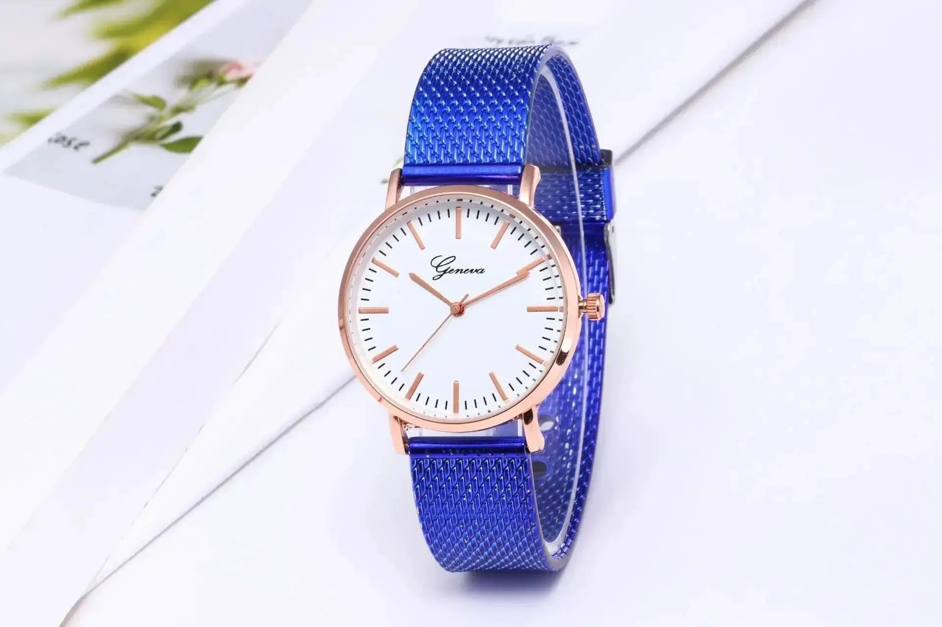 Elegant Womens Fashion Quartz Watch With Silicone Band - OurLum.com