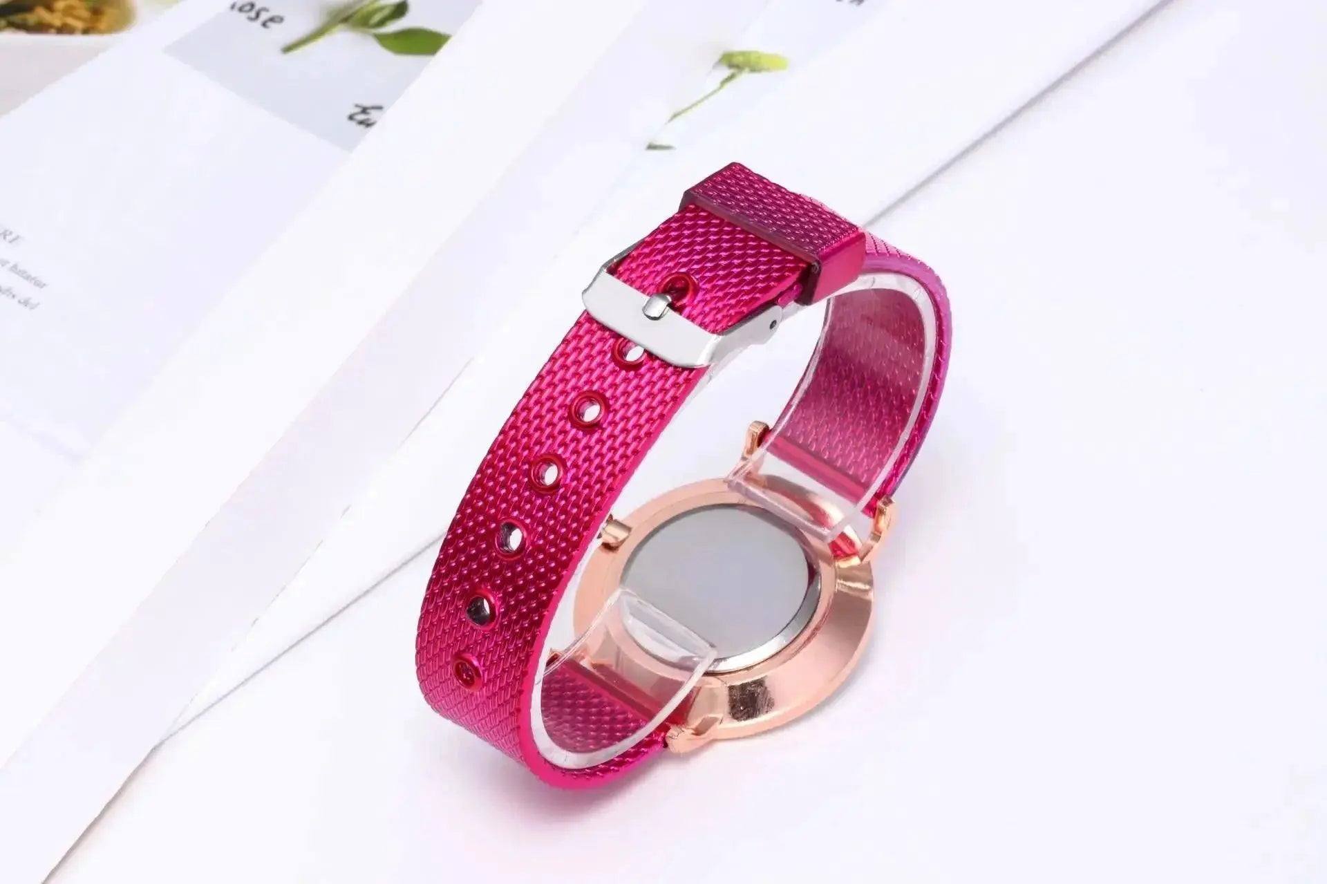 Elegant Womens Fashion Quartz Watch With Silicone Band - OurLum.com