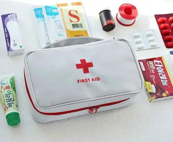 First Aid Kit Outdoor Emergency Medical Bag Storage Solution