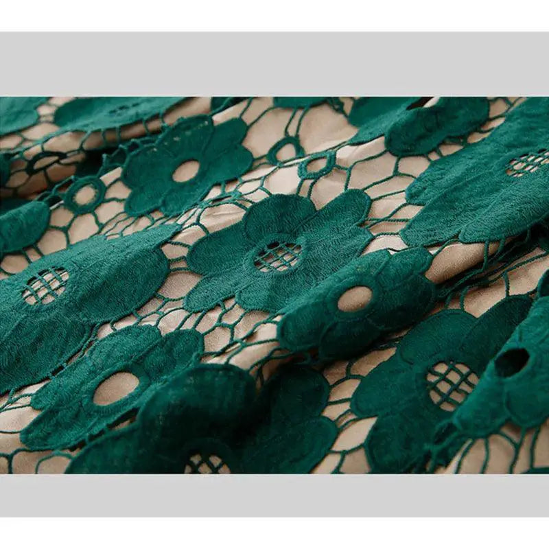 Floral Embroidered Black Skirt Elegant Women's Fashion Piece