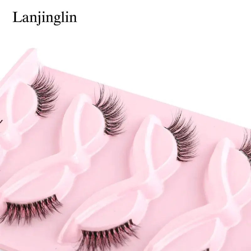 Glamorous 3D False Eyelashes For Natural Beauty Eyes