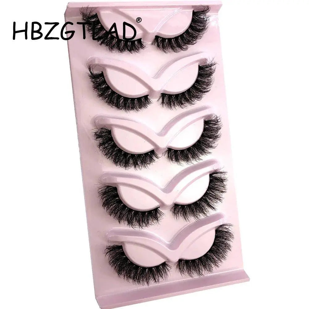 Glamorous Cat Eye 3D Mink Lashes Set For Captivating Look