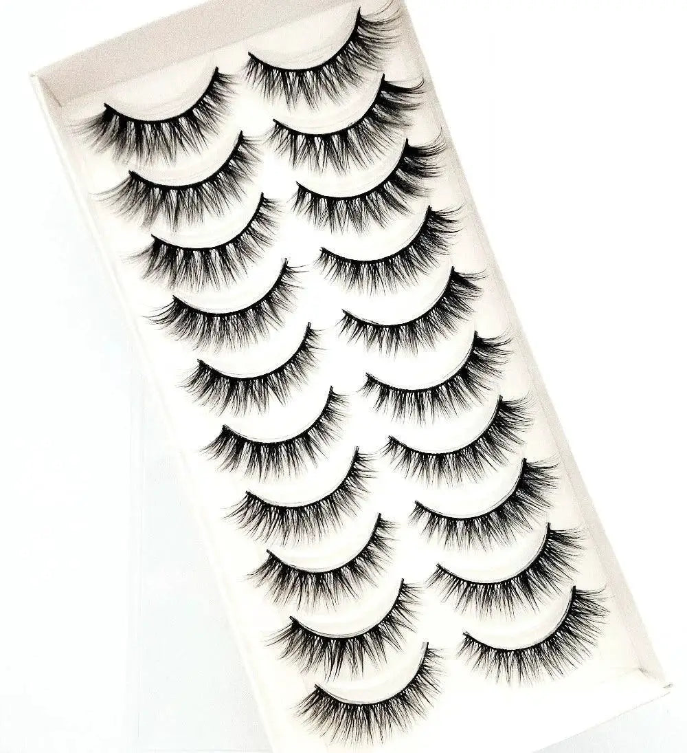 Gorgeous Handmade Synthetic False Eyelashes for Bold Eyes