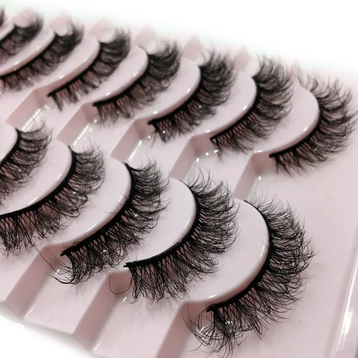 Handcrafted Russian 3D Mink Eyelashes Set For Stunning Look