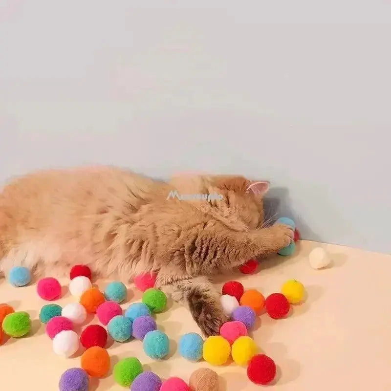 Interactive Cat Toy Set Mini Pompoms And Plush Balls Fun