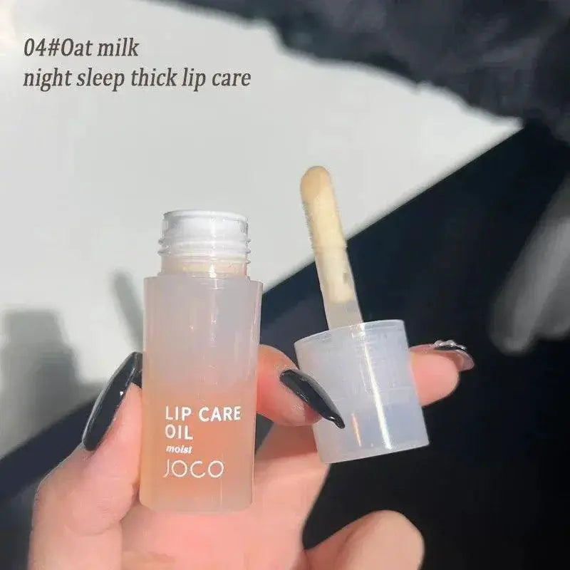 Luminous Lip Plumper With Multiple Fragrance Options