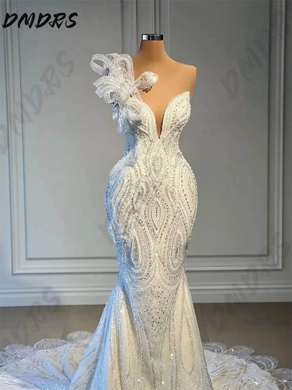 Luxurious Mermaid Bridal Gown with Beaded Lace Embellishments Limited Edition