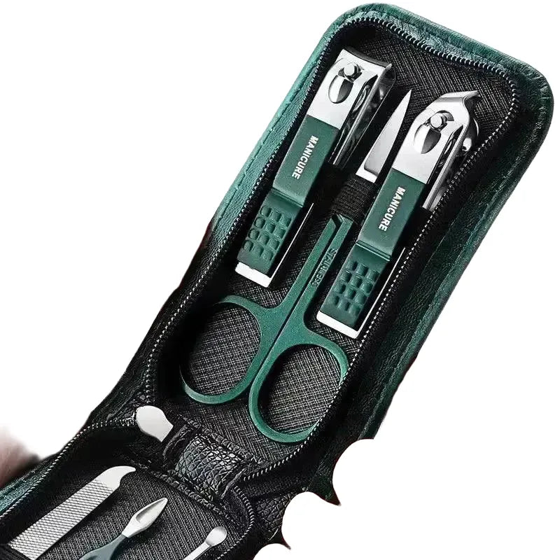 Luxurious Portable Manicure Kit For Salon Quality On The Go — product view 1