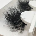 Luxury Crimson Mink 3D Eyelashes for Natural Eye Enhancement