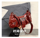 Compact Shoulder Bag for Urban Explorers