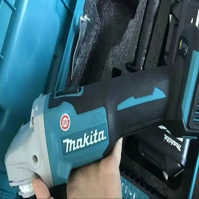 Makita GDA404 18V Brushless Angle Grinder Cutter 6Ah