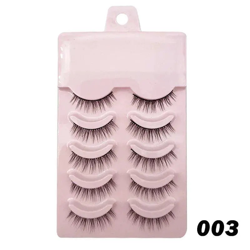False Eyelashes for Everyday Glamour — 202