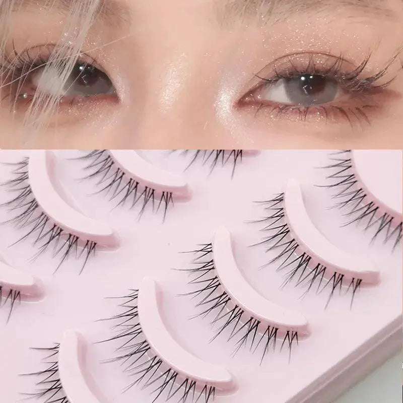Manga Inspired Wispy False Eyelashes For Natural Glamour