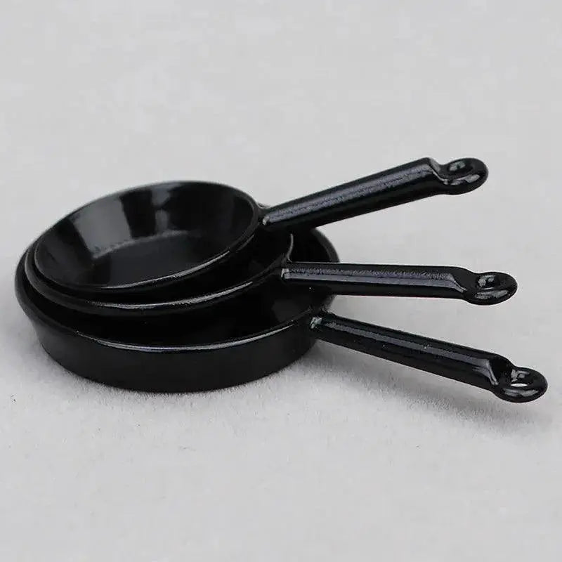Miniature Metal Frying Pan and Casserole Set for Dollhouse