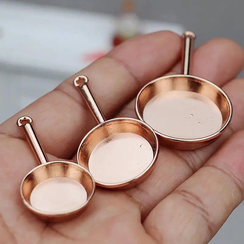 Miniature Metal Frying Pan and Casserole Set for Dollhouse