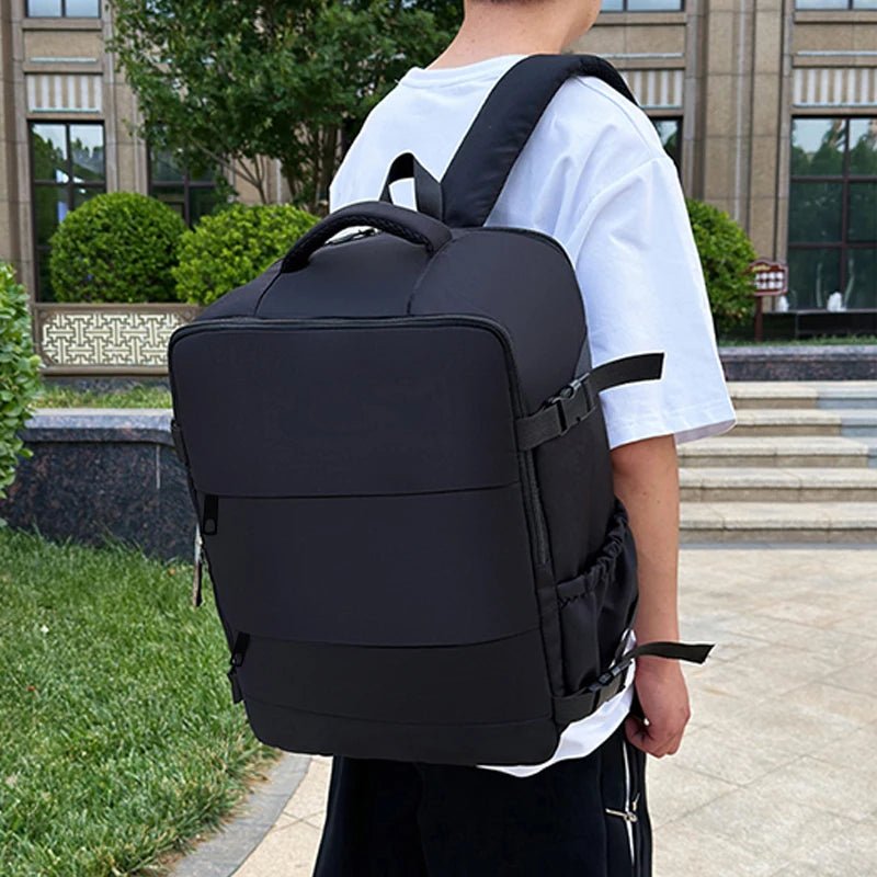 Multicolor Lightweight Unisex Backpack For Commuter Usage With Adjustable Straps