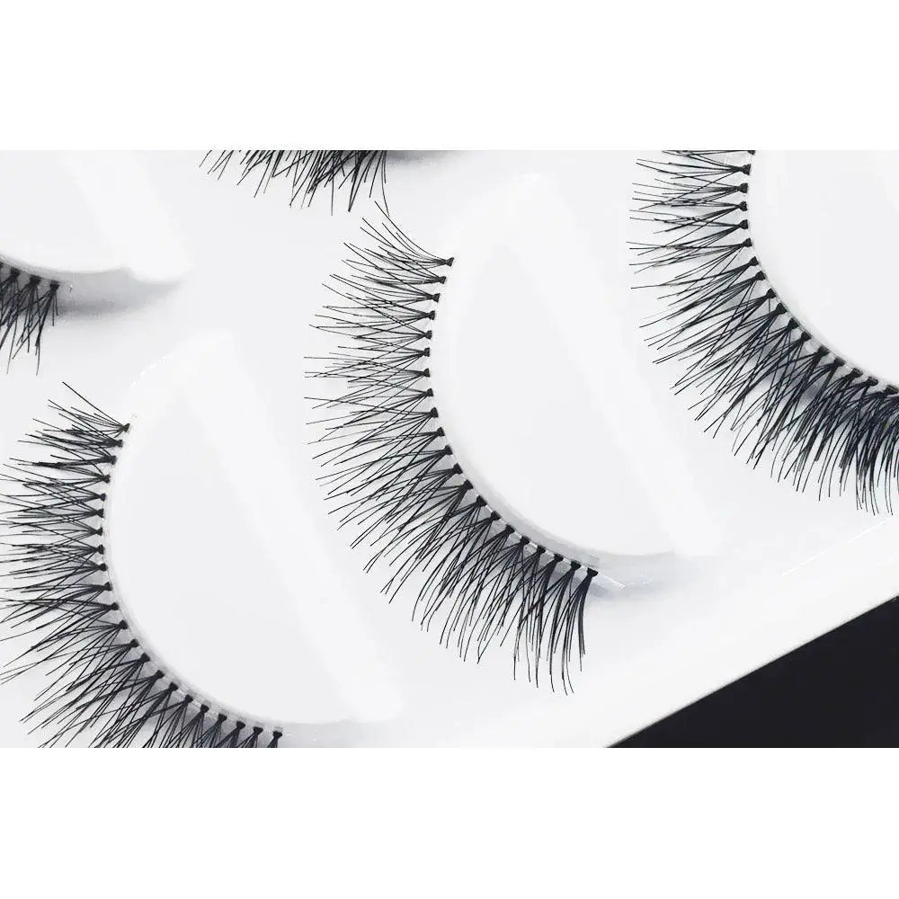 Natural Black Sparse Eyelashes For Effortless Eye Look