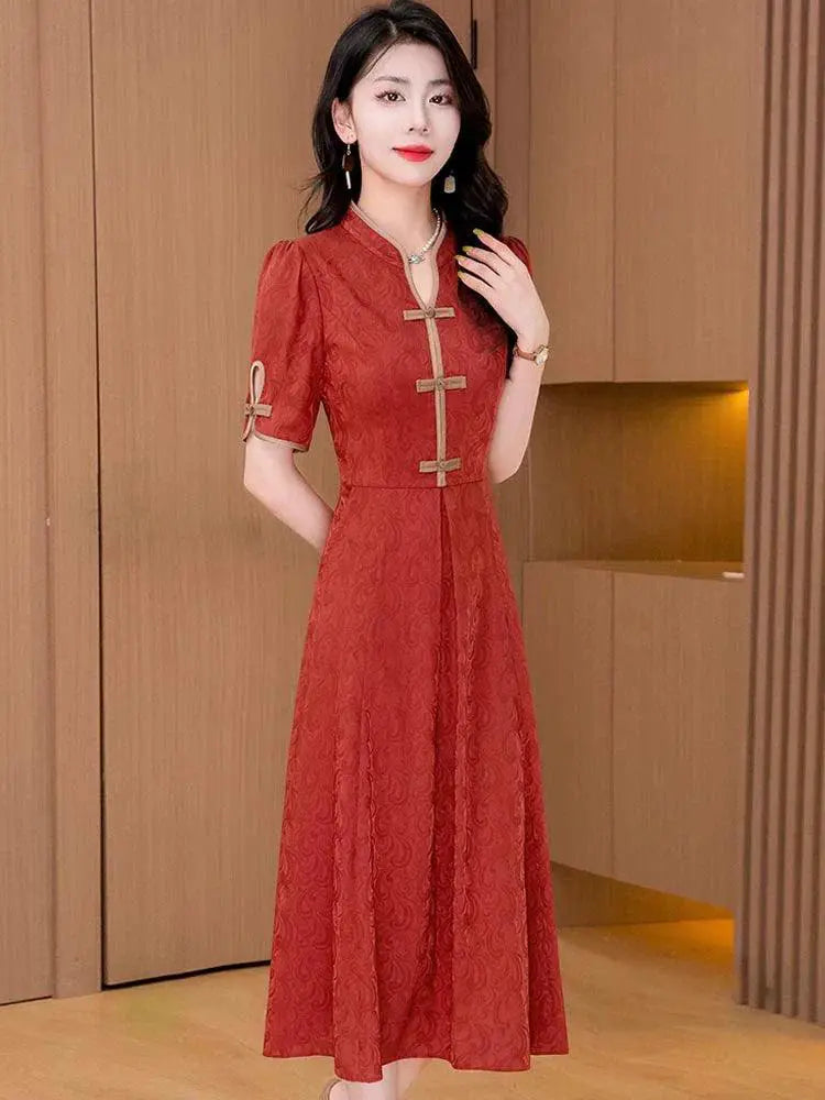 Noble Lady Flab Hiding Chinese Dress For Summer Elegance