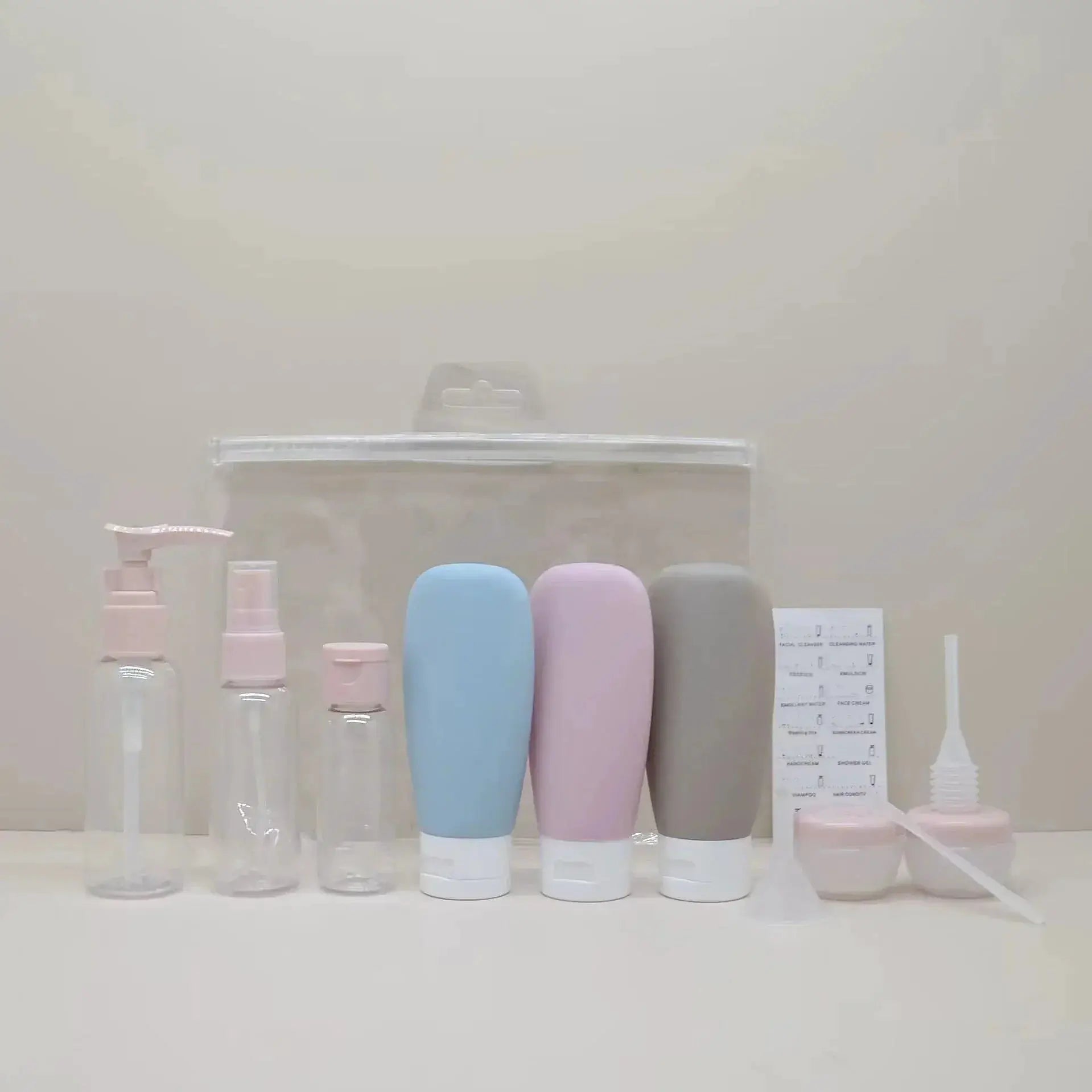 Nordic Style Beauty Travel Kit For Jetsetters Containers