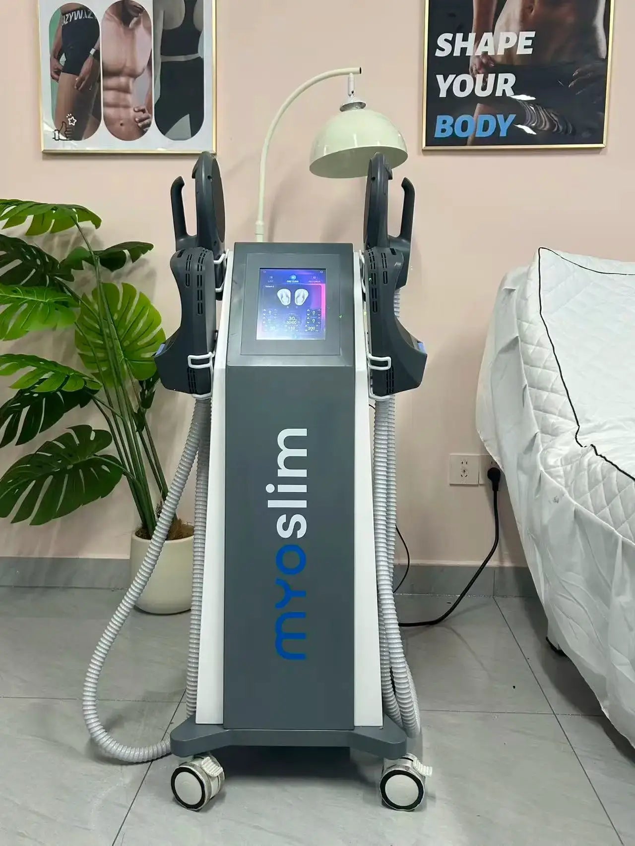 Nova Upgrade 6500W EMS Body Sculpting Machine for Contouring 200Hz Rapid Results
