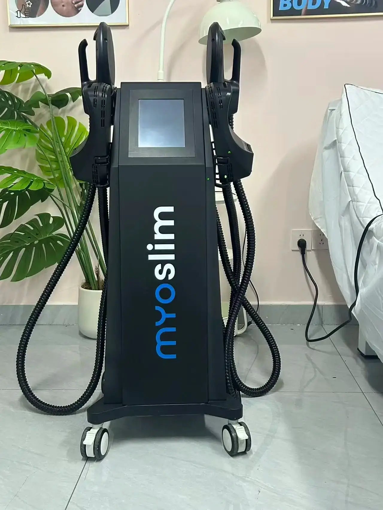 Nova Upgrade 6500W EMS Body Sculpting Machine for Contouring 200Hz Rapid Results