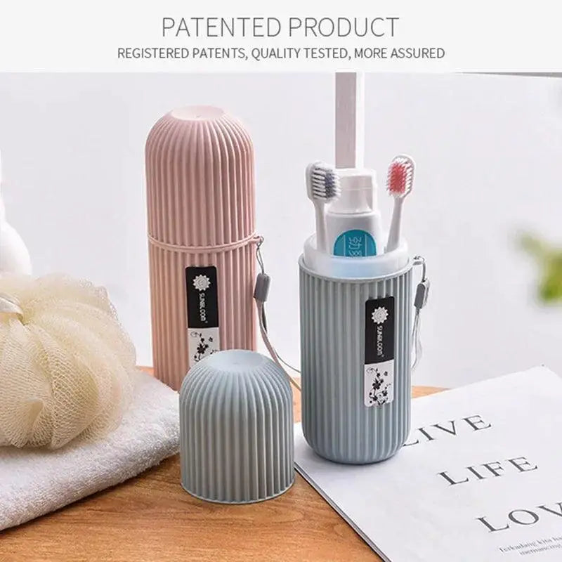 On The Go Travel Toothbrush And Toothpaste Holder Kit