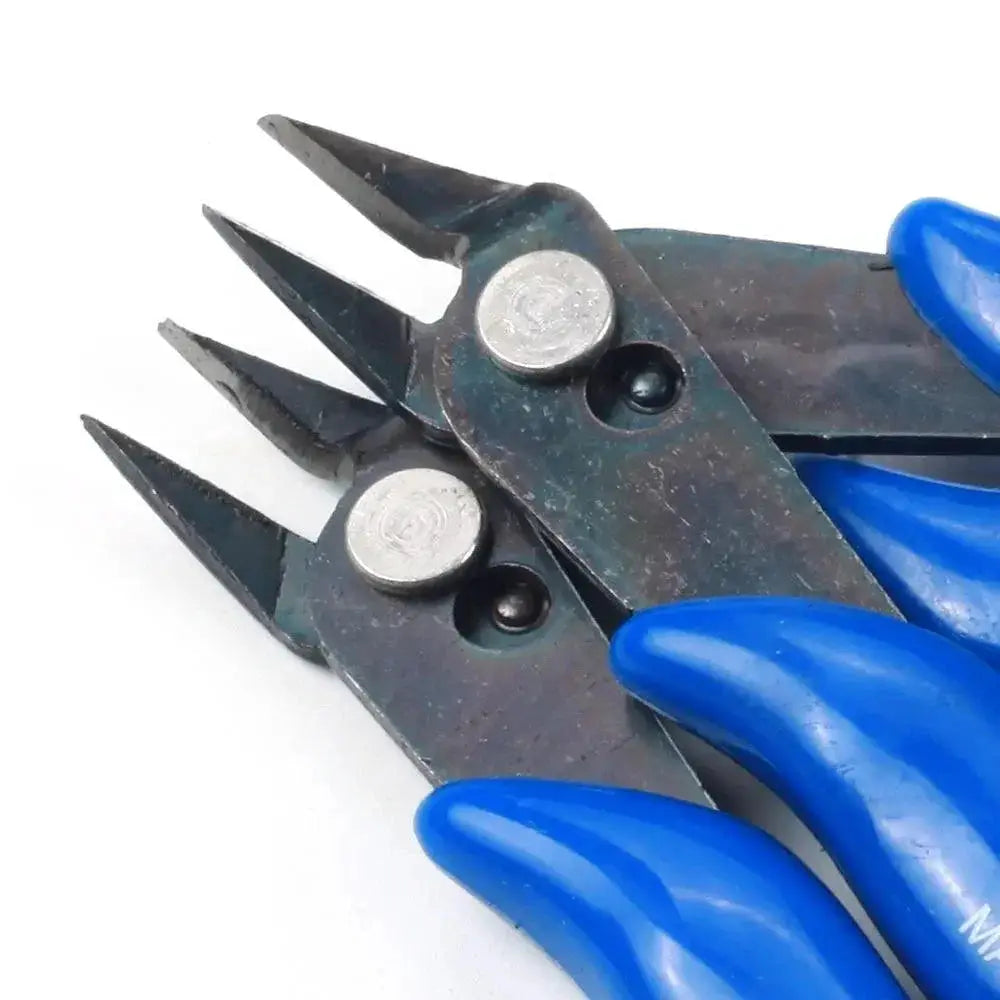 Precision Carbon Steel Diagonal Pliers For Versatile Cutting