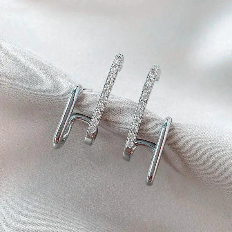 Chic Korean Claw Stud Earrings With Irregular Pearls