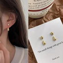 Chic Claw Earrings for Women with Pearls