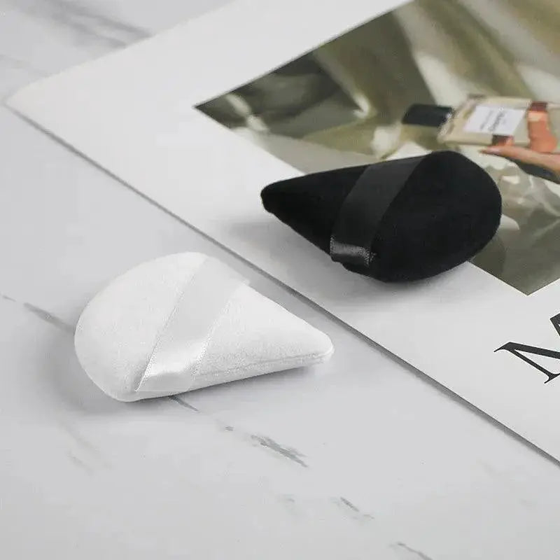 Velvet Triangle Makeup Sponge For Flawless On The Go Looks