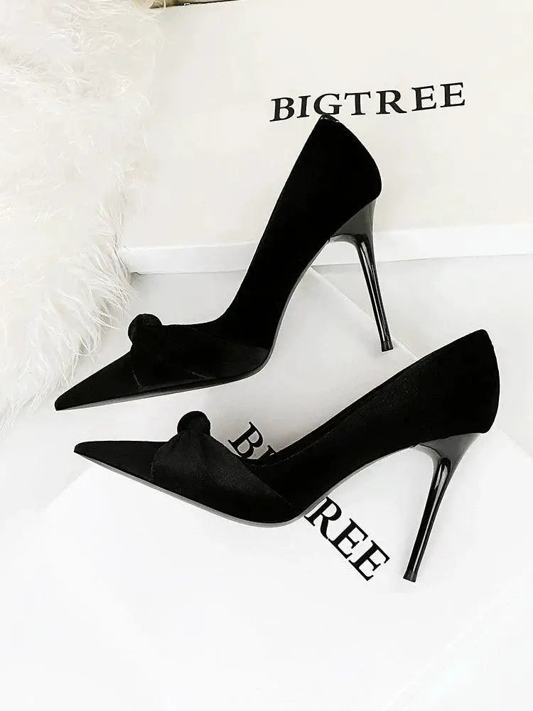 Premium Suede Butterfly Bow Flats For Women Chic Shoes