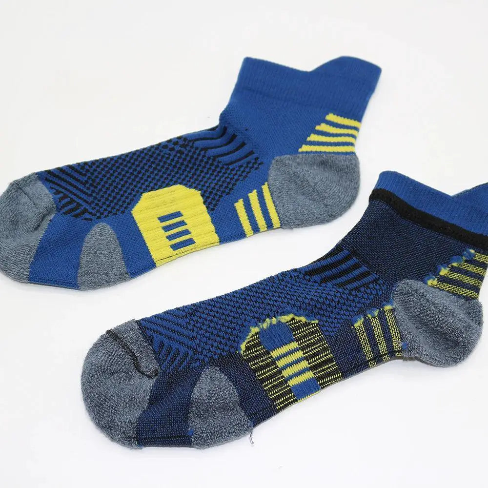 Ultimate Comfort Mens Running Socks Breathable Durable